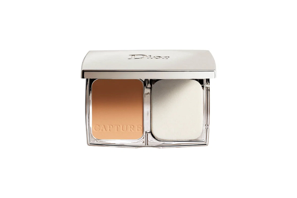 Christian Dior, Capture Totale, Long Lasting, Compact Foundation, 20, Light Beige, 11 g